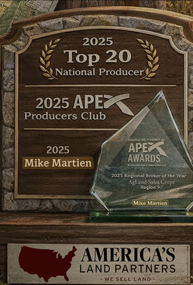 Land industry award earned by Mike Martien